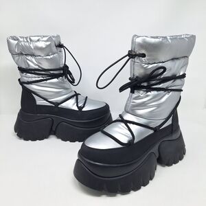 Koi Dolls Kill Silver Metallic Platform Winter Boots A Glass Mirage Snow Boots